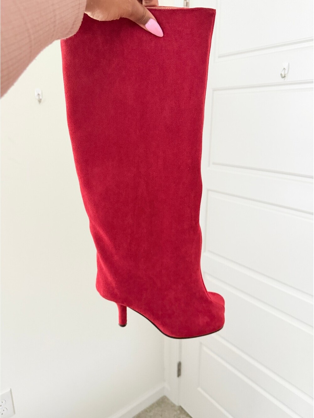 Red Suede Knee High Boots Women’s Size 7 Stiletto Heel Y2K